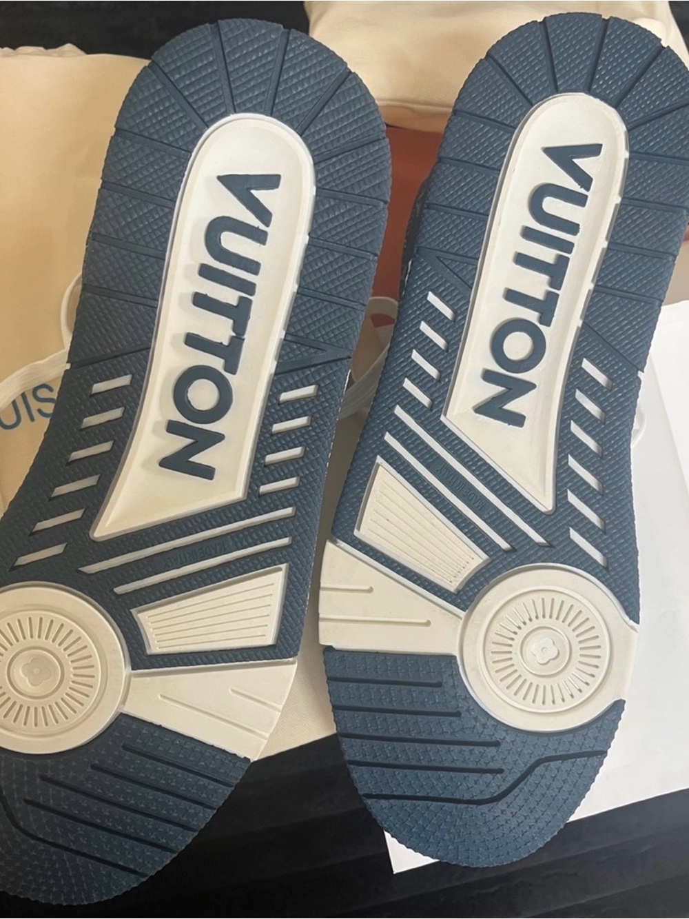 Louis Vuitton White & Navy Monogram Runner Sneakers - Picture 5 of 6